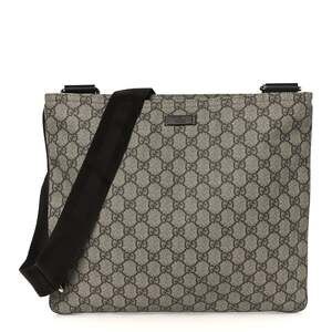 Gucci Gg Supreme Medium Flat Messenger #232828G95B